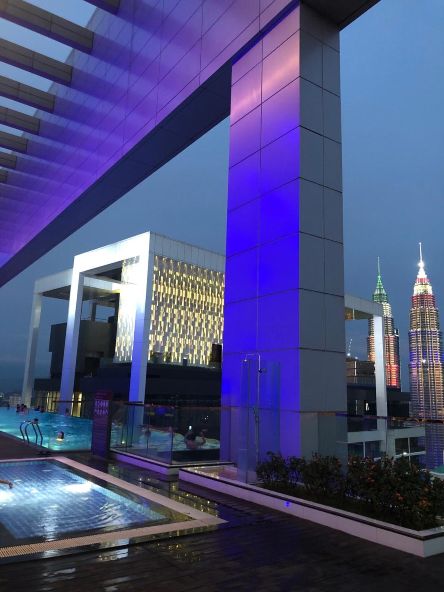 Platinum Klcc Pool View Apartment Kuala Lumpur Exterior photo