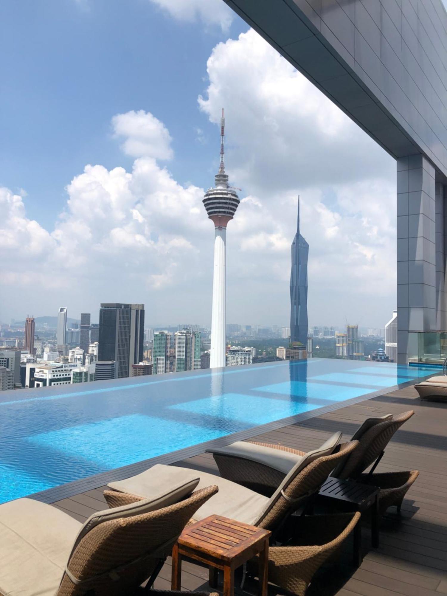 Platinum Klcc Pool View Apartment Kuala Lumpur Exterior photo